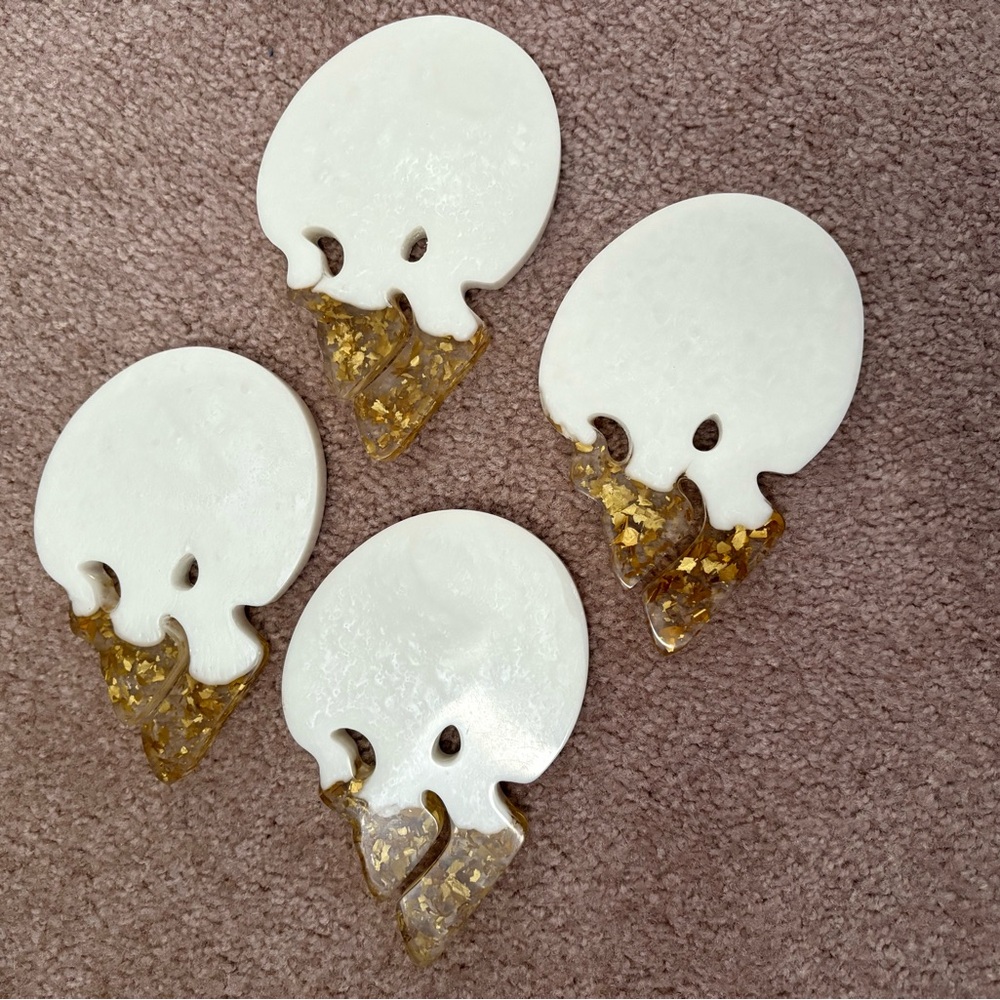 White and Gold Skull Coasters